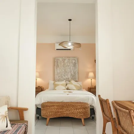 Motel Molly Boutique Rooms Seminyak Exterior photo